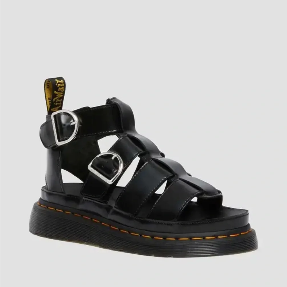 Dr Martens | Mackeye Black Buttero leather strap sandals - Picture 3 of 13